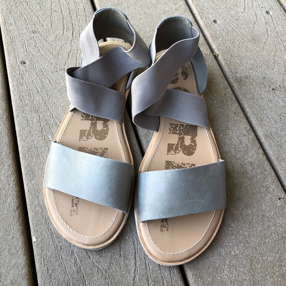 Sorel Women's Ella Gray Elastic Strap Sandals